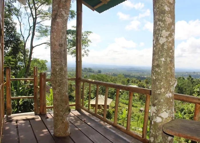Bali Tree House Pelangi * Bedugul (Bali)